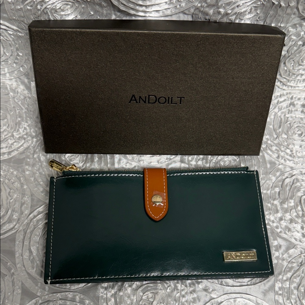 AnDoilt RFID Blocking Women's Wallet